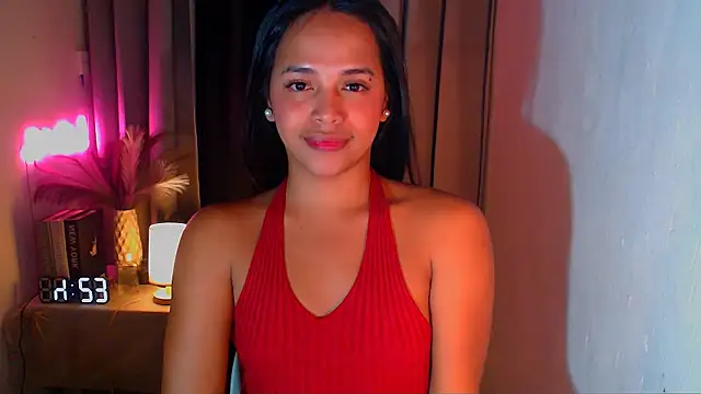 Lorainnelustts online show from December 20, 7:09 pm