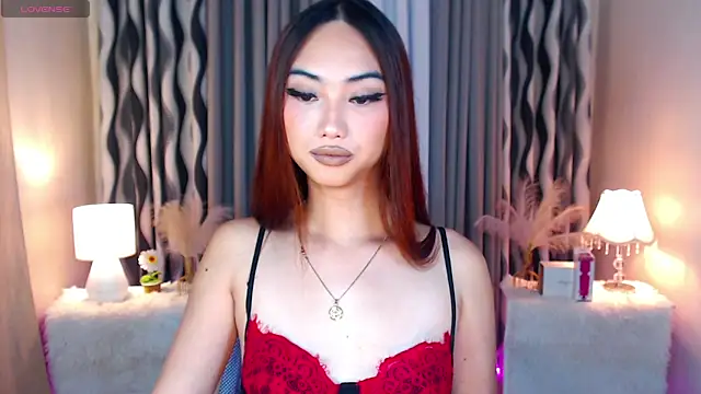 Kiah Wyatt online show from November 11, 6:26 am