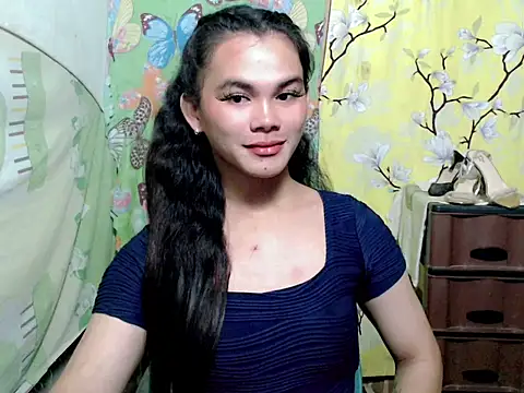 urgirljane online show from October 24, 6:13 pm