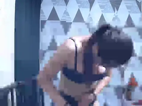 Wiynwyn Delamerced1989 online show from February 21, 1:14 pm