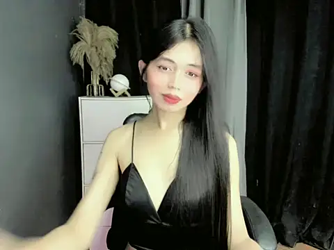 LexiLove online show from November 10, 11:33 am