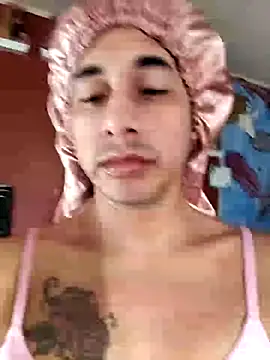Snapshot of TranSexualJade95 chatting on October 22, 12:23 am TranSexualJade95 online show from October 22, 12:23 am