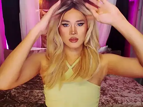 YllanaAltheaXxX online show from November 6, 10:04 am