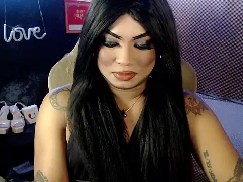 xxXMissCessXxx online show from March 26, 10:19 am