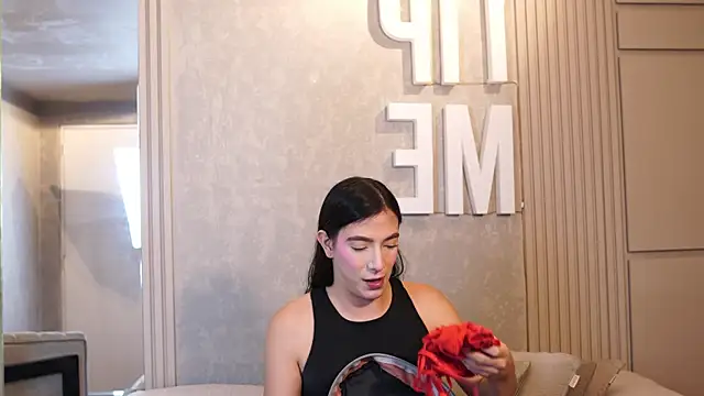 Ariaa Isabell online show from April 28, 6:34 pm