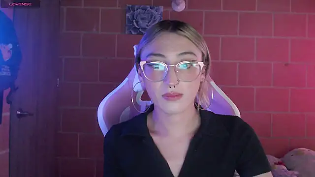 Andrea camilaaa online show from April 9, 7:42 pm