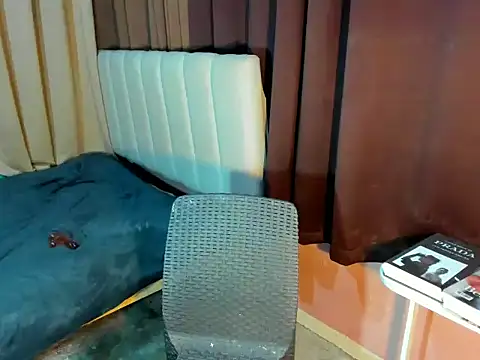 samantha fox8 online show from April 22, 11:28 am