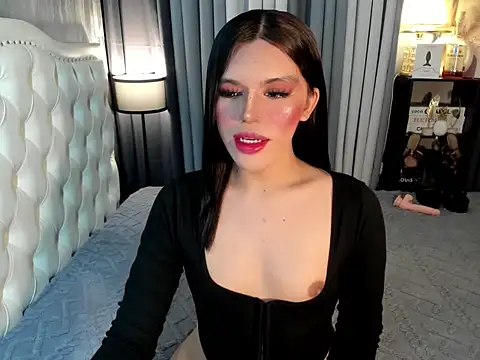 naughtyandreaxx online show from November 14, 8:50 pm