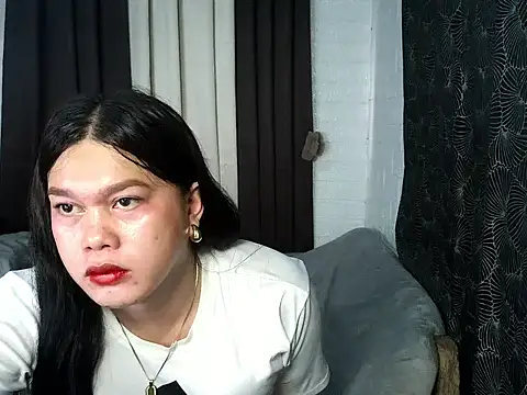 mika lover online show from March 17, 8:16 am