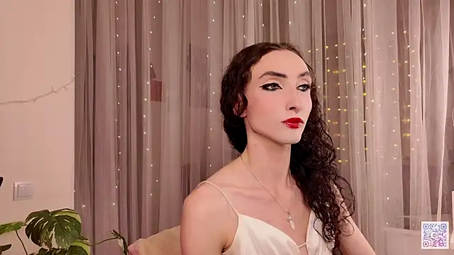 Queen of tease online show from October 10, 5:36 pm