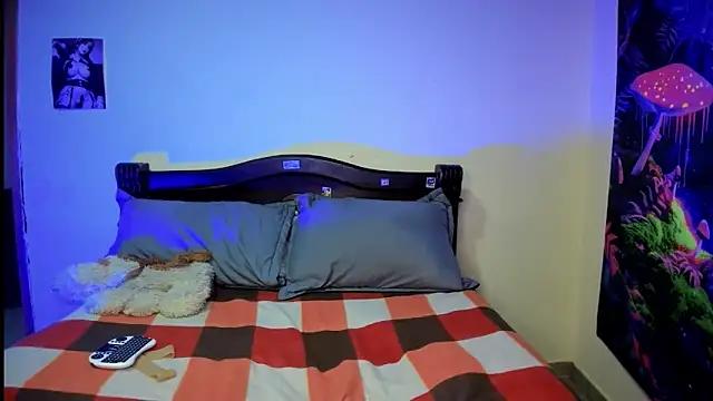  viollette  online show from September 17, 3:22 am