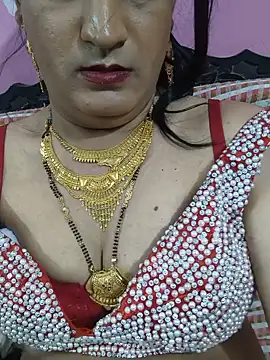Naughty kamini online show from June 6, 8:27 pm