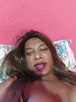 DuCreu online show from July 19, 4:44 pm
