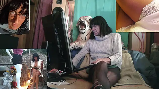 SissiDomination online show from December 15, 4:08 am