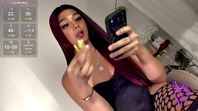 TrinityFucksYou online show from February 4, 6:12 pm