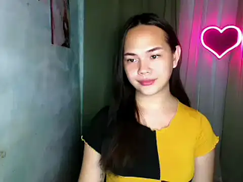 sweetsassyxx online show from April 21, 6:09 am