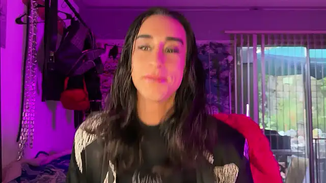 xoFrankie online show from February 23, 12:46 am