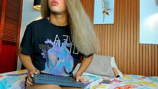 galactica  online show from January 14, 12:47 pm