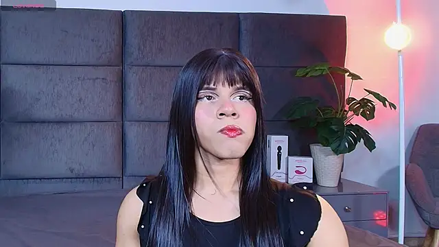 Slenna Moon online show from April 13, 12:36 am