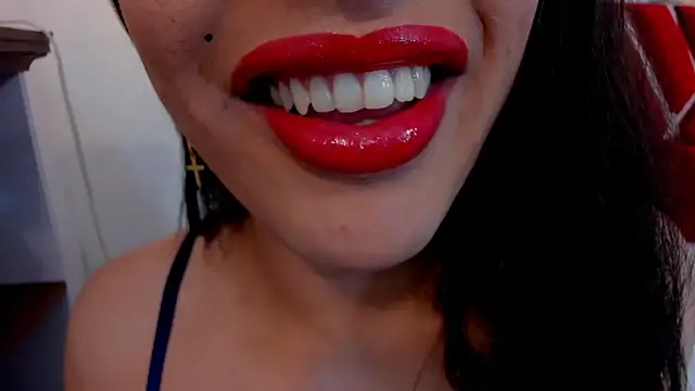 sweet Elizabeth online show from March 17, 12:07 pm