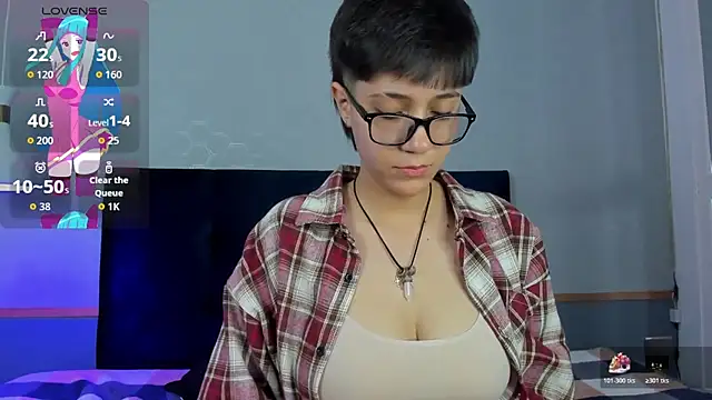 Tsuki Maru online show from November 8, 8:53 pm