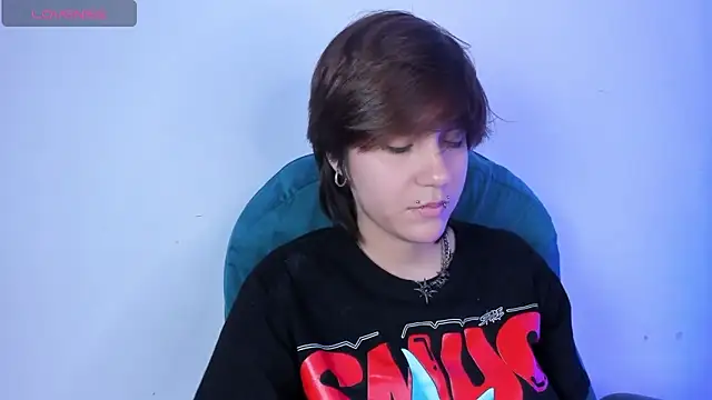 Tsuki Maru online show from April 21, 8:37 pm