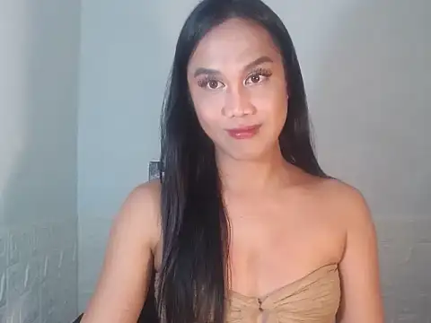 LatinaEmpress online show from September 28, 9:25 pm