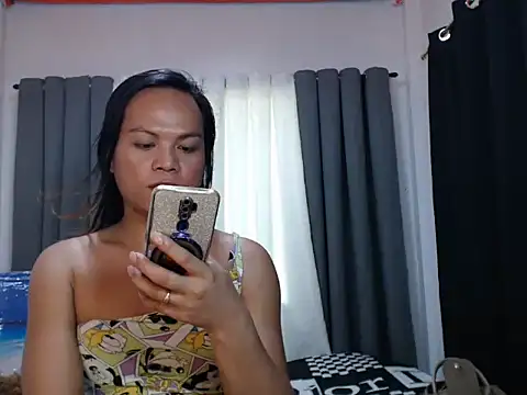 sexy Bella09 online show from November 21, 4:24 am