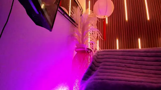 ArianaSantana online show from December 21, 12:55 pm