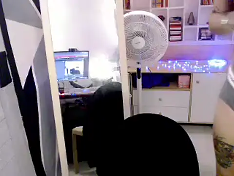 Misskatexx online show from April 9, 2:23 pm