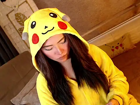 yourdevilsweettsx online show from March 8, 1:25 pm