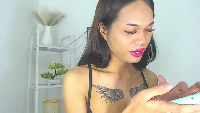 xxxgoddesnicolexxx online show from March 4, 1:48 pm