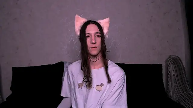 SilverMuse  online show from November 21, 11:50 pm