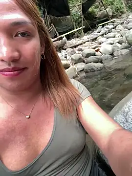 sollen-goddes online show from February 8, 9:04 am