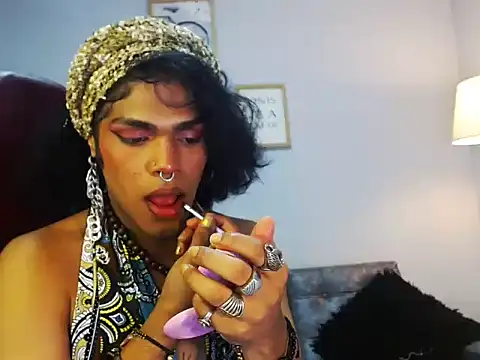 Snapshot of ile_matamba chatting on October 4, 3:24 pm ile matamba online show from October 4, 3:24 pm