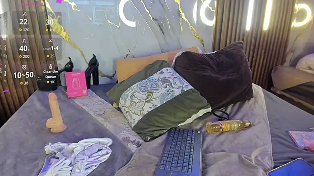 NoahVidall online show from June 5, 6:52 am