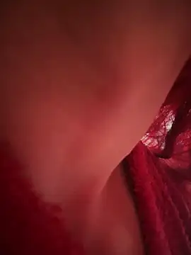 NICOLLE  12 online show from March 11, 9:08 pm