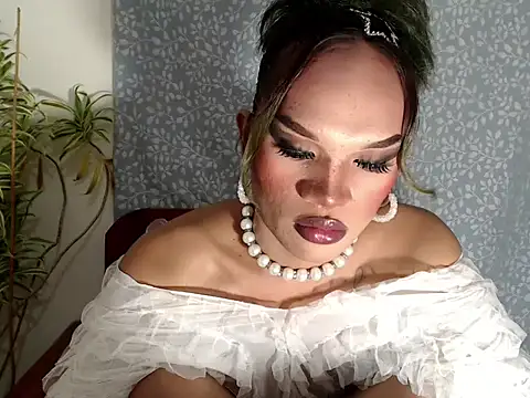 amandareddragon online show from December 20, 10:59 pm