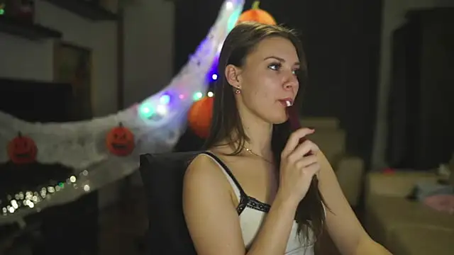 CandyStorm online show from October 27, 8:17 pm