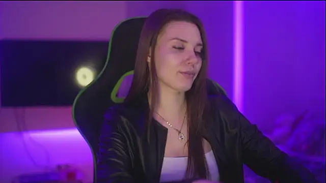 CandyStorm online show from February 20, 10:45 pm