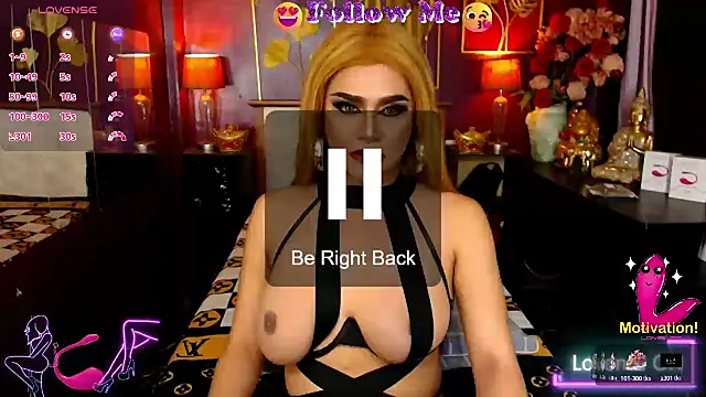 BombshellMARIA online show from October 17, 10:19 am