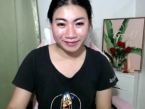Snapshot of Tsirish_blairxx chatting on October 24, 2:27 am Tsirish blairxx online show from October 24, 2:27 am
