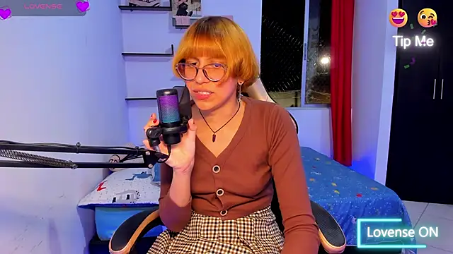 LolyCore X online show from October 24, 3:00 am