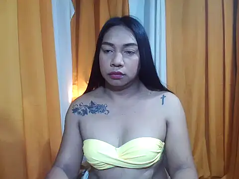 ellah morenax online show from April 22, 7:15 am