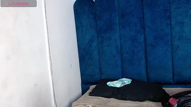 antonella rosecs online show from March 9, 5:22 am