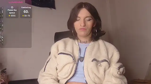 Scarlett crastrawberry online show from November 29, 8:33 pm