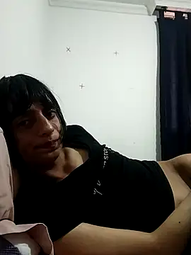 Snapshot of sophiasleepy1 chatting on October 19, 2:53 pm sophiasleepy1 online show from October 19, 2:53 pm