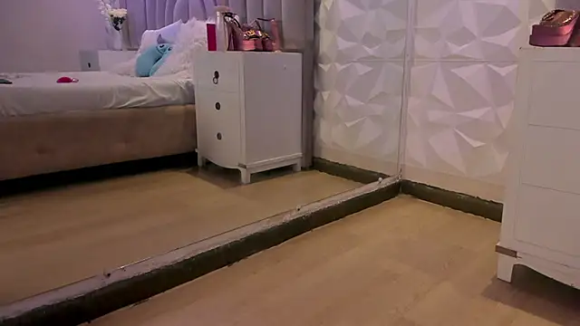 SweetKata  online show from March 10, 6:55 pm