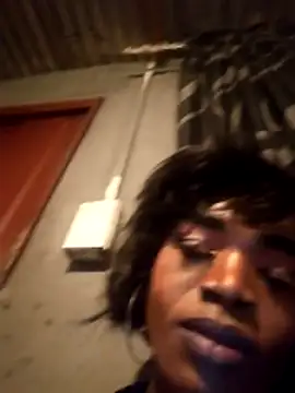 Lucile Carrie online show from February 25, 6:23 pm