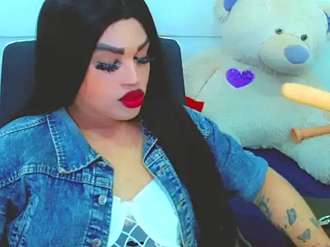 NharaBigCock online show from March 20, 7:26 pm